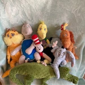 7 pcs Cat in the Hat Plush Snitches Horton Alligator Yertle Reindeer Max Lorax